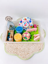 Load image into Gallery viewer, Mama Pig Play Dough Box