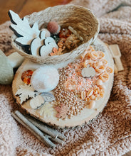 Load image into Gallery viewer, I am Autumn Sensory Bin Filler