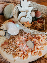 Load image into Gallery viewer, I am Autumn Sensory Bin Filler