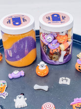 Load image into Gallery viewer, Halloween Surprise To Go Jars
